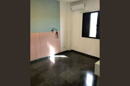Quarto de casa à venda com 3 quartos, 260m² em Vila Romana, São Paulo