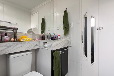 Banheiro de apartamento à venda com 2 quartos, 51m² em Macedo, Guarulhos
