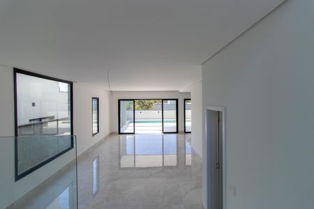 Sala de casa de condomínio para alugar com 4 quartos, 380m² em Granja Viana, Cotia