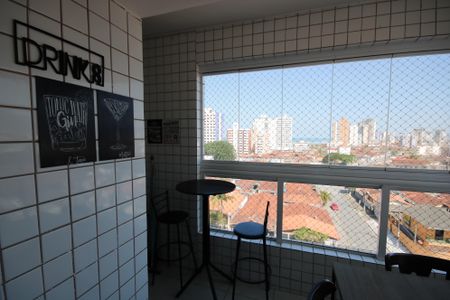 Sacada de apartamento para alugar com 1 quarto, 43m² em Maracanã, Praia Grande