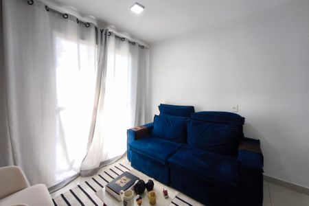 Sala de Estar de apartamento à venda com 2 quartos, 67m² em Vila Satúrnia, Campinas