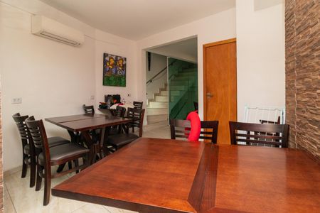 Sala de casa para alugar com 7 quartos, 290m² em Luz, São Paulo