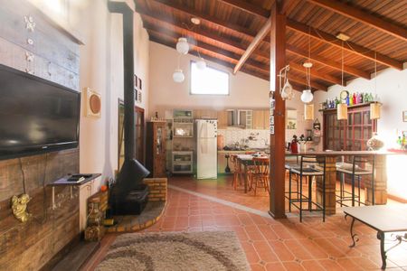 Casa 1 - Sala/Cozinha de casa para alugar com 5 quartos, 550m² em Mathias Velho, Canoas