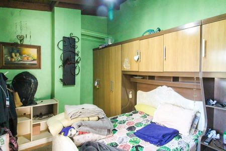 Casa 1 - Quarto de casa para alugar com 5 quartos, 550m² em Mathias Velho, Canoas