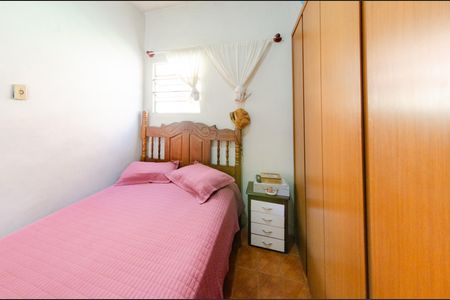 Quarto 2 de casa para alugar com 2 quartos, 410m² em Dom Bosco, Belo Horizonte