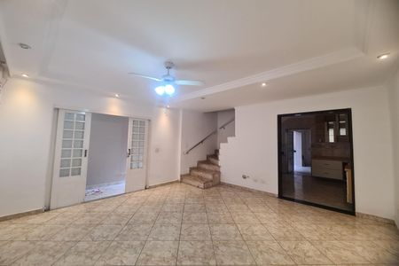 Sala de casa à venda com 3 quartos, 96m² em Vila Margarida, São Paulo