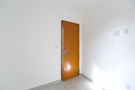 Quarto 2 de apartamento à venda com 2 quartos, 40m² em Parque Sonia, São Paulo