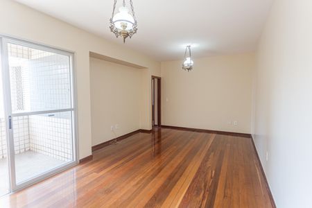 Sala de apartamento para alugar com 3 quartos, 120m² em Carmo, Belo Horizonte