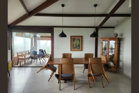 Sala de casa de condomínio à venda com 3 quartos, 1018m² em Vereda das Gerais, Nova Lima