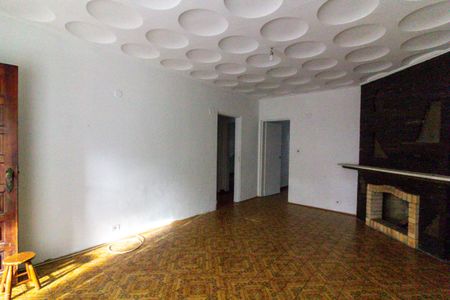 Sala de casa à venda com 5 quartos, 240m² em Jardim Santo Antoninho, São Paulo
