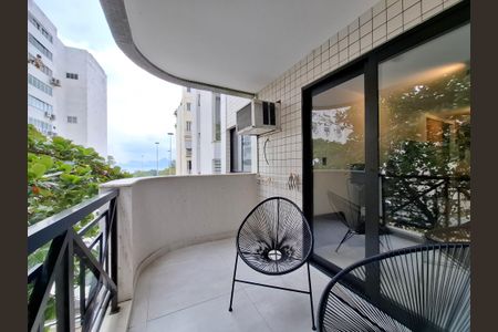 Varanda de apartamento para alugar com 2 quartos, 64m² em Flamengo, Rio de Janeiro