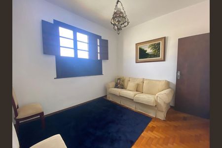 Casa à venda com 3 quartos, 180m² em Eldorado, Contagem