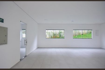 Apartamento à venda com 2 quartos, 40m² em Paraisópolis, São Paulo