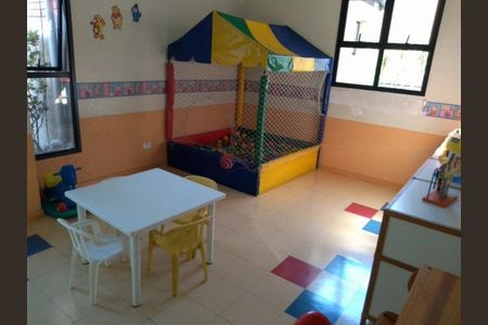 Apartamento à venda com 3 quartos, 83m² em Vila Regente Feijó, São Paulo