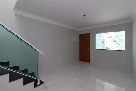 Foto 01 de casa à venda com 3 quartos, 94m² em Parque Vitoria, São Paulo