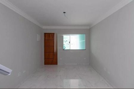 Foto 02 de casa à venda com 3 quartos, 94m² em Parque Vitoria, São Paulo