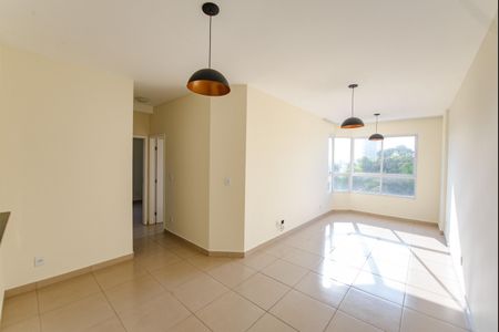 Sala de apartamento para alugar com 2 quartos, 69m² em Parque Santo Antonio, Taubaté