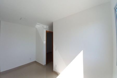 Sala de apartamento para alugar com 2 quartos, 43m² em Villa Garden, Campinas