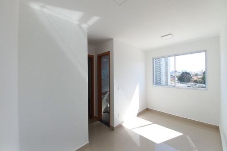 Sala de apartamento para alugar com 2 quartos, 43m² em Villa Garden, Campinas