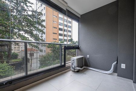 Varanda de kitnet/studio para alugar com 1 quarto, 26m² em Sumarezinho, São Paulo