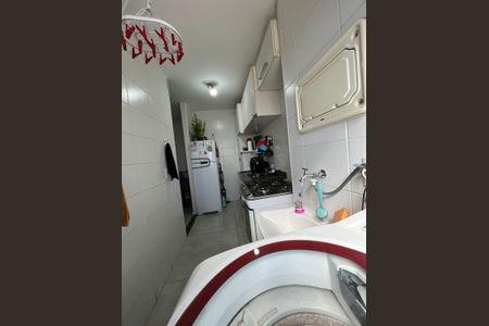 Cozinha de apartamento à venda com 2 quartos, 45m² em Jardim Utinga, Santo André