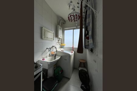 Área de serviço de apartamento à venda com 2 quartos, 45m² em Jardim Utinga, Santo André