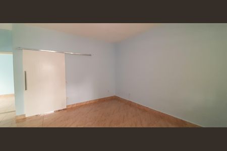 Sala de casa para alugar com 4 quartos, 161m² em Vila Yara, Osasco