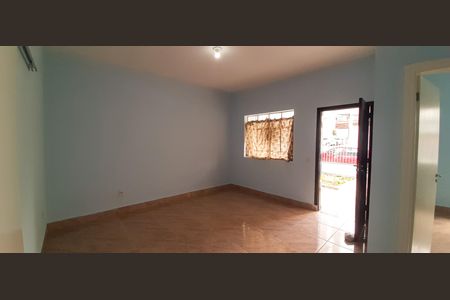 Sala de casa para alugar com 4 quartos, 161m² em Vila Yara, Osasco