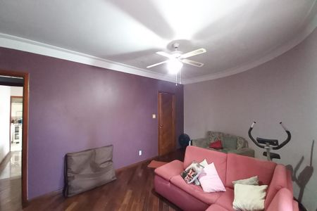 Sala de casa à venda com 3 quartos, 144m² em Parque Industrial, Campinas