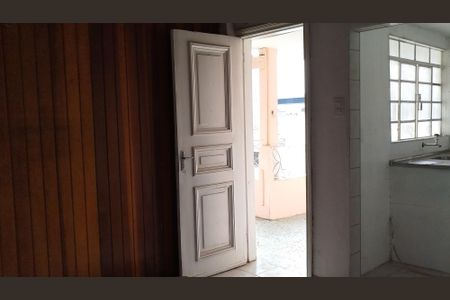 Sala de casa para alugar com 2 quartos, 60m² em Penha de França, São Paulo