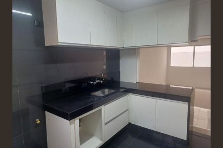 Cozinha de apartamento à venda com 2 quartos, 100m² em Jardim Paulista, São Paulo
