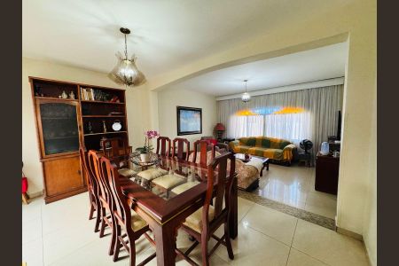 Casa à venda com 3 quartos, 152m² em Jardim Itamarati, Campinas