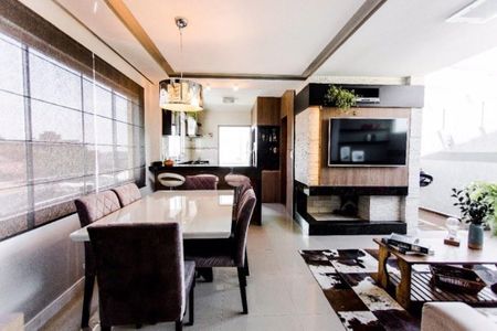 Apartamento à venda com 3 quartos, 164m² em Vila Ipiranga, Porto Alegre