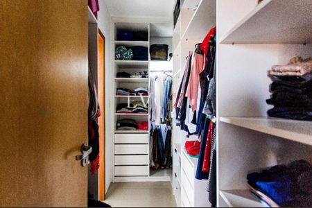 Apartamento à venda com 3 quartos, 164m² em Vila Ipiranga, Porto Alegre