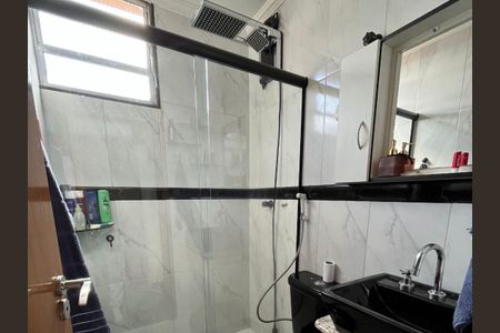 banheiro de apartamento à venda com 2 quartos, 50m² em Chácara Sergipe, São Bernardo do Campo