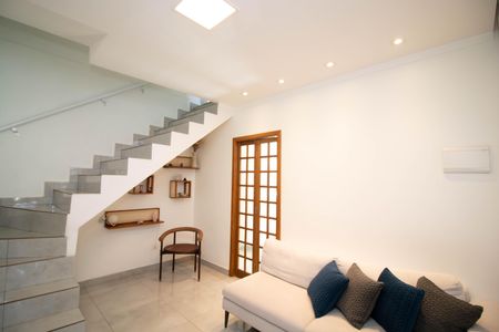 Sala de casa à venda com 3 quartos, 156m² em Jardim Aida, Guarulhos