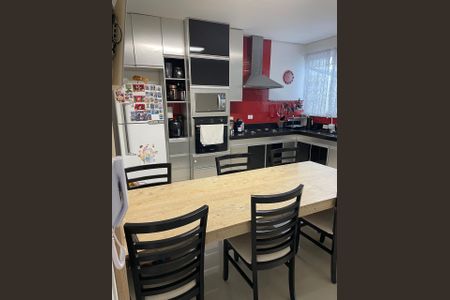 Apartamento para alugar com 3 quartos, 133m² em Vila Humaita, Santo André