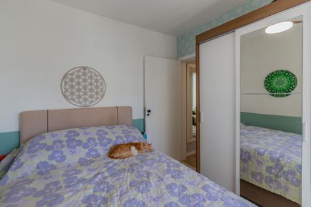 Quarto de apartamento à venda com 1 quarto, 86m² em Menino Deus, Porto Alegre