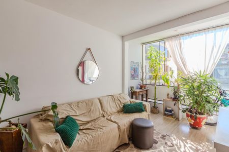Sala de apartamento à venda com 1 quarto, 86m² em Menino Deus, Porto Alegre