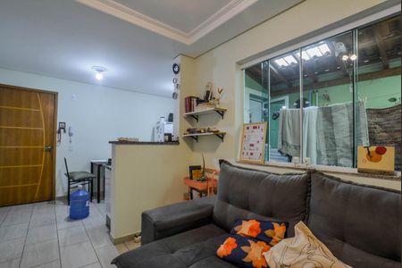 Sala de apartamento à venda com 2 quartos, 64m² em Parque das Nações, Santo André