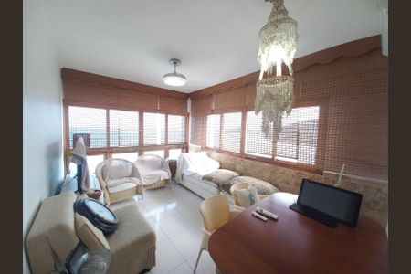 Sala de apartamento para alugar com 1 quarto, 70m² em Ilha Porchat, São Vicente