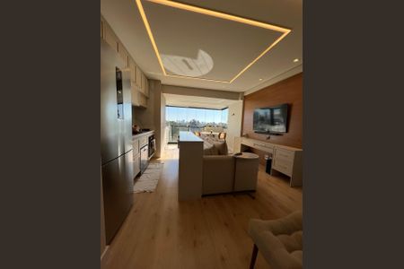 Sala/Cozinha de apartamento à venda com 2 quartos, 64m² em Tamboré, Barueri