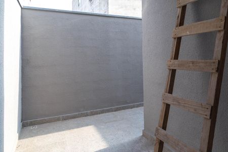 Varanda de kitnet/studio para alugar com 1 quarto, 43m² em Jardim Pinhal, Guarulhos