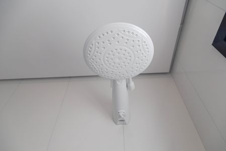 Banheiro de kitnet/studio para alugar com 1 quarto, 40m² em Jardim Pinhal, Guarulhos