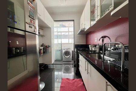 Apartamento à venda com 3 quartos, 150m² em Carmo, Belo Horizonte