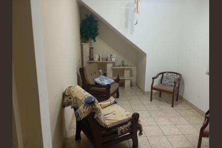 Sala de Estar de casa à venda com 3 quartos, 1200m² em Vila Sao Joao, Guarulhos