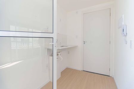 Cozinha de kitnet/studio para alugar com 0 quarto, 58m² em Chácara Inglesa, São Paulo
