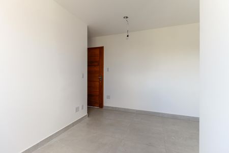 Sala de apartamento para alugar com 2 quartos, 40m² em Parque Sonia, São Paulo