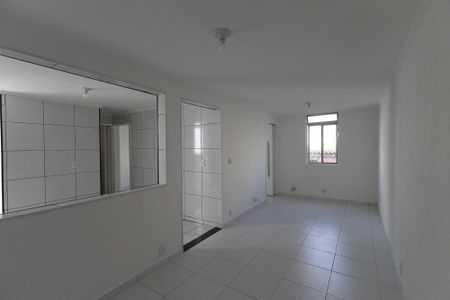 Sala de apartamento à venda com 2 quartos, 58m² em Jardim Julieta, São Paulo