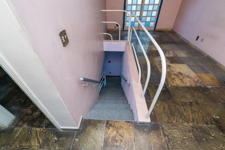 Sala do 2º andar de casa para alugar com 2 quartos, 210m² em Vila da Penha, Rio de Janeiro